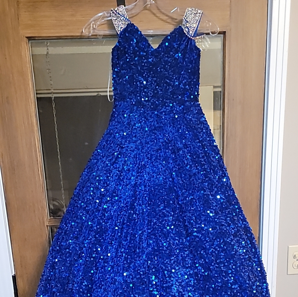 Ava Presley pageant dreas